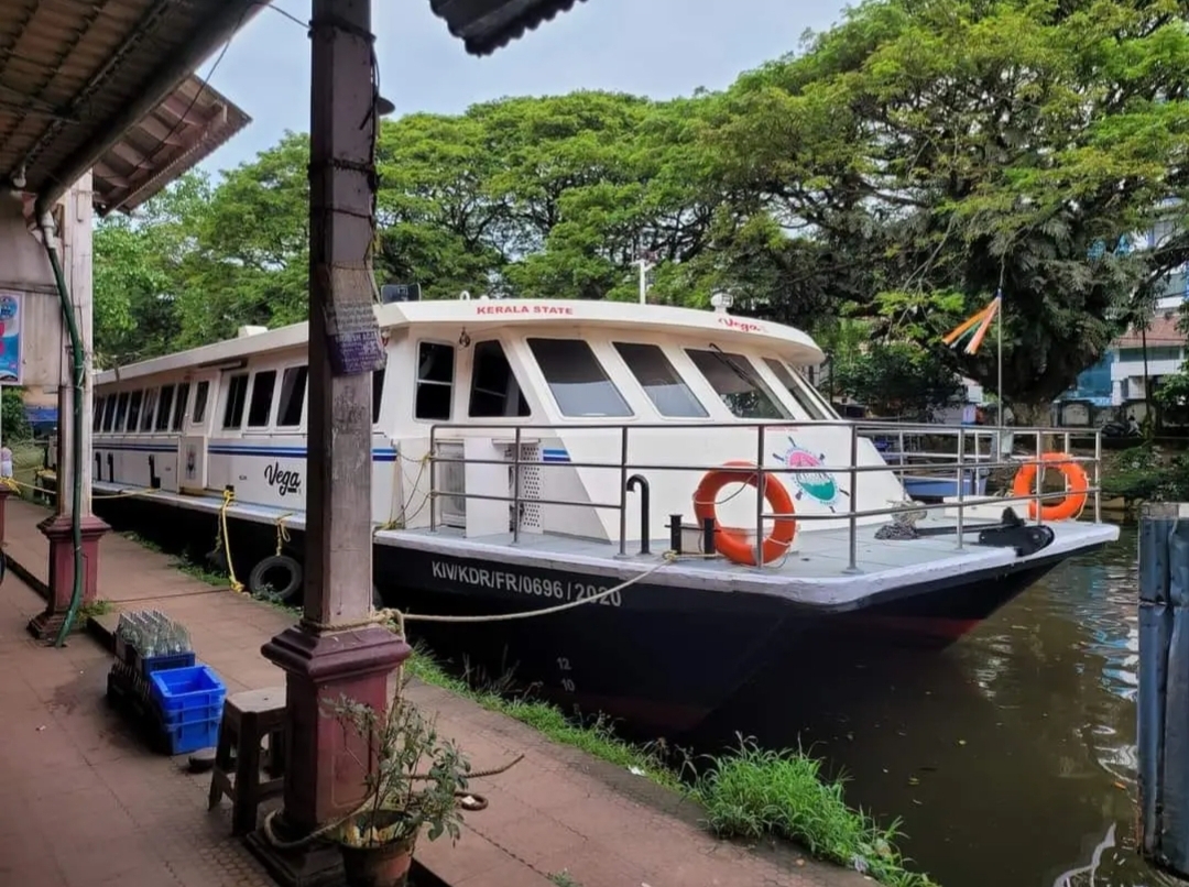 vega boat trip alappuzha